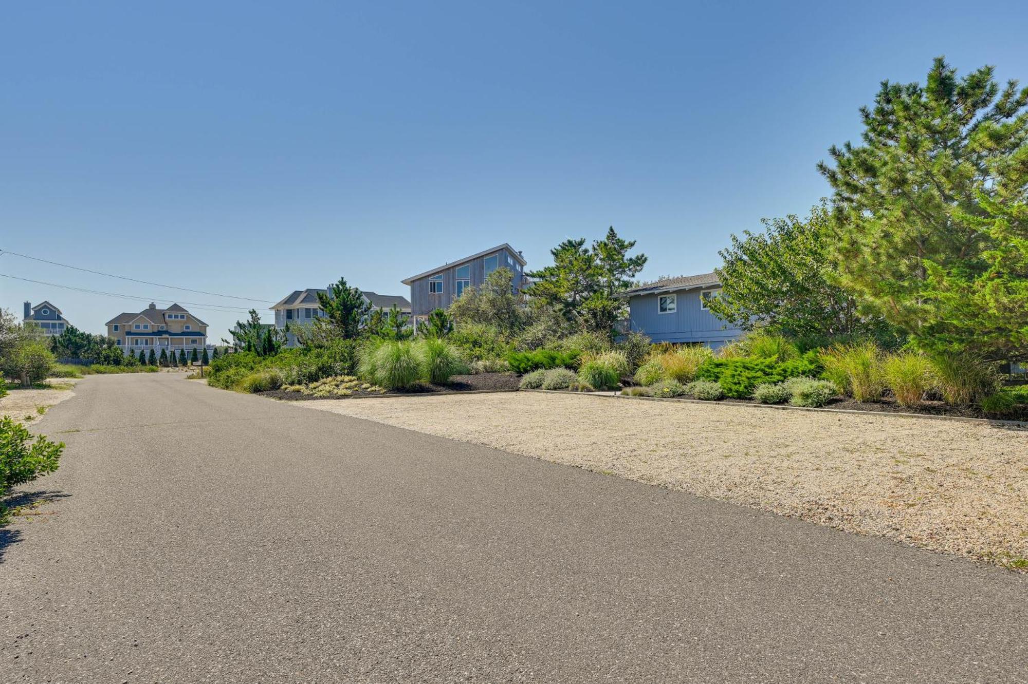 Westhampton Beach Home With Deck And Ocean Views! Exterior photo