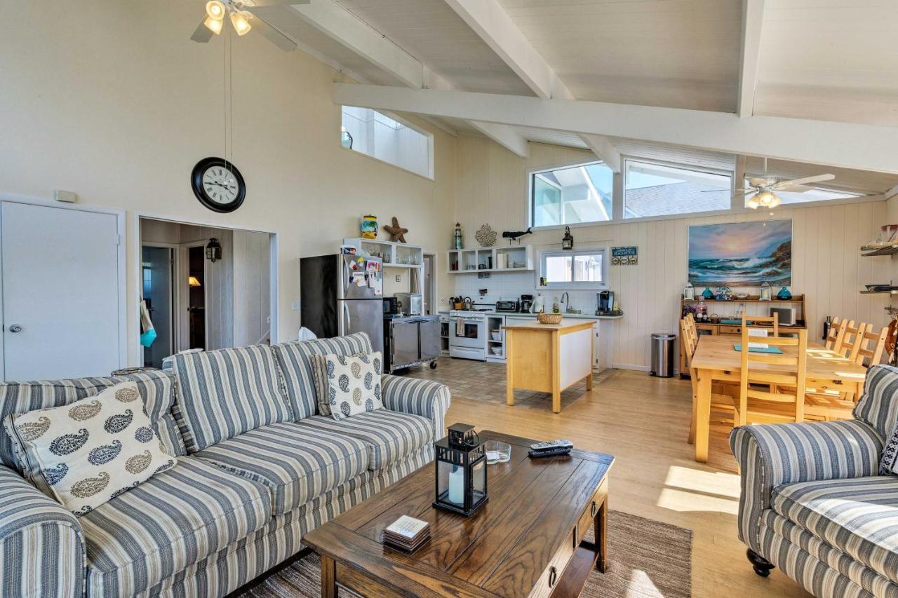 Westhampton Beach Home With Deck And Ocean Views! Exterior photo
