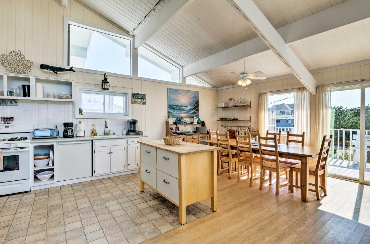 Westhampton Beach Home With Deck And Ocean Views! Exterior photo
